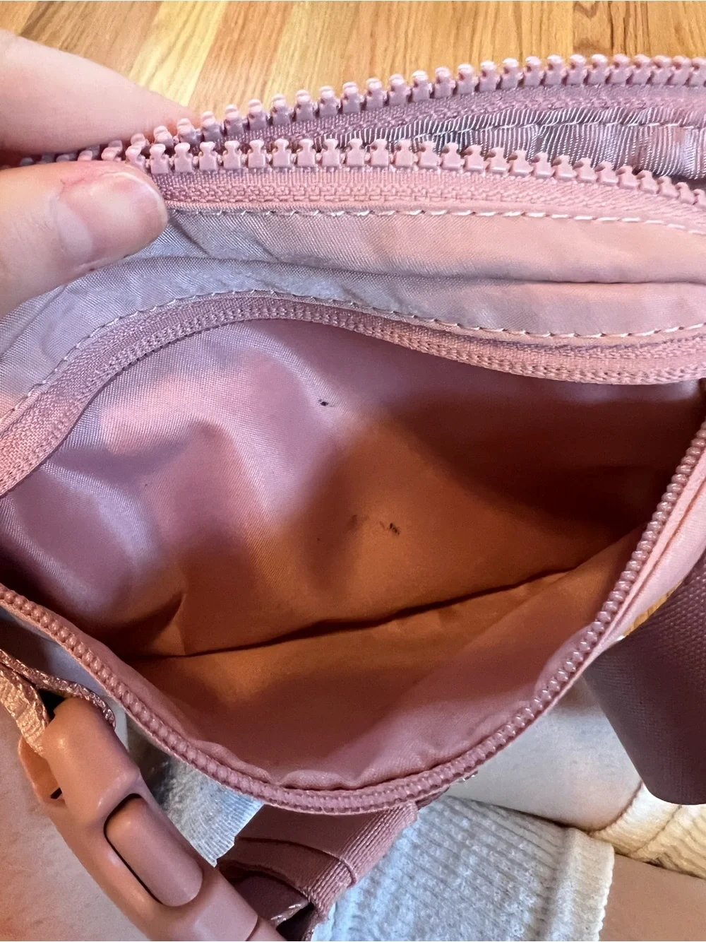 Lululemon Everywhere Belt Bag 1L Pink Pastel